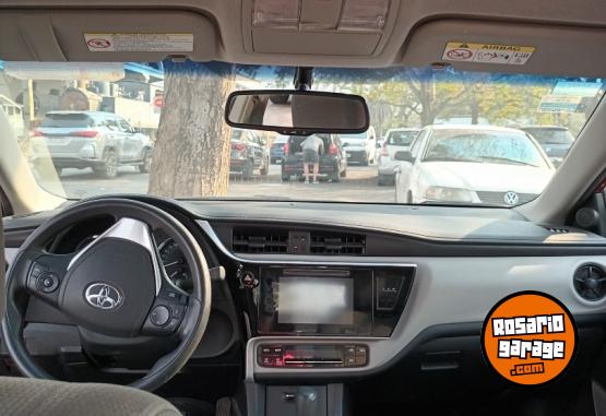 Autos - Toyota Corola 2018 Nafta 90Km - En Venta