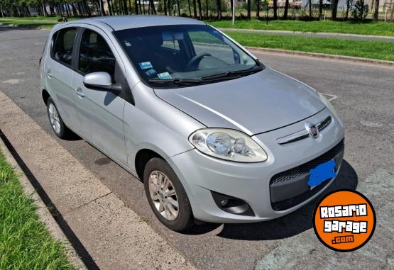 Autos - Fiat FIAT PALIO ATTRACTIVE 1.4 2014 Nafta 120000Km - En Venta