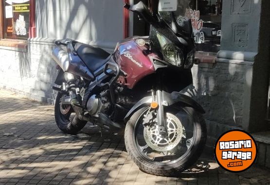 Motos - Suzuki V Strom 1000 2012 Nafta 33000Km - En Venta