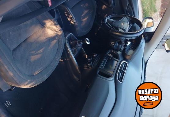 Autos - Chevrolet Onix 2013 Nafta 105000Km - En Venta