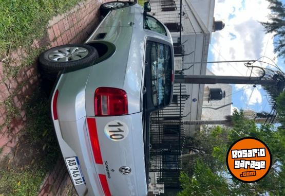 Utilitarios - Volkswagen Saveiro cabina simple 2017 Nafta 130000Km - En Venta