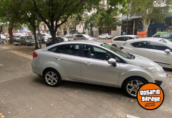 Autos - Ford Fiesta 2011 Nafta 160000Km - En Venta