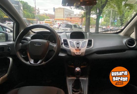 Autos - Ford Fiesta 2011 Nafta 160000Km - En Venta