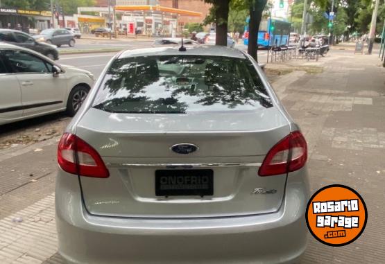 Autos - Ford Fiesta 2011 Nafta 160000Km - En Venta