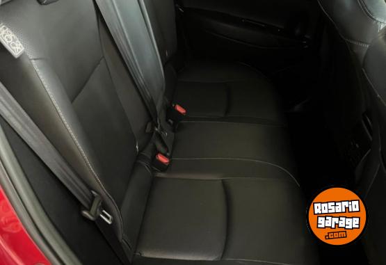 Camionetas - Toyota corolla cross seg at 2.0 2023 Nafta 48463Km - En Venta