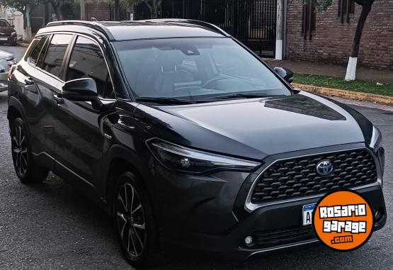 Autos - Toyota COROLLA CROSS SEG H�BRIDO 2022 Electrico / Hibrido 100000Km - En Venta