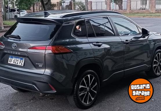Autos - Toyota COROLLA CROSS SEG H�BRIDO 2022 Electrico / Hibrido 100000Km - En Venta