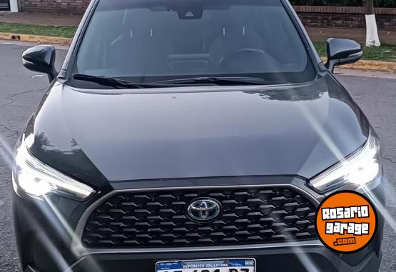 Autos - Toyota COROLLA CROSS SEG H�BRIDO 2022 Electrico / Hibrido 100000Km - En Venta