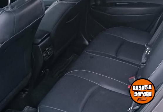 Autos - Toyota COROLLA CROSS SEG H�BRIDO 2022 Electrico / Hibrido 100000Km - En Venta