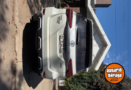 Camionetas - Toyota SW4 SRX 2.8 204 CV 4X4 AT 2022 Diesel 68500Km - En Venta