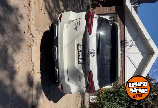 Camionetas - Toyota SW4 SRX 2.8 204 CV 4X4 AT 2022 Diesel 68500Km - En Venta