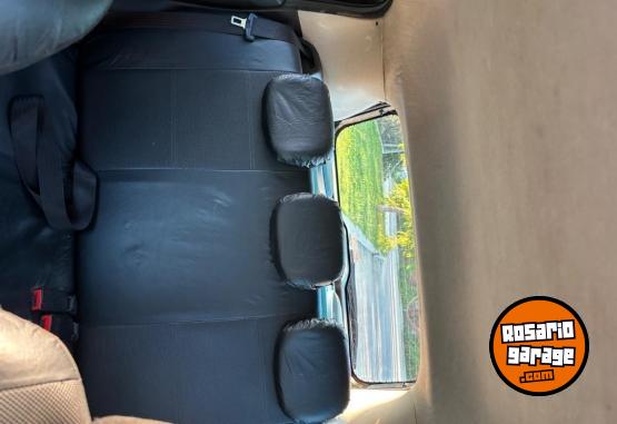 Autos - Fiat Punto elx 1.4 8v 2010 GNC 190000Km - En Venta