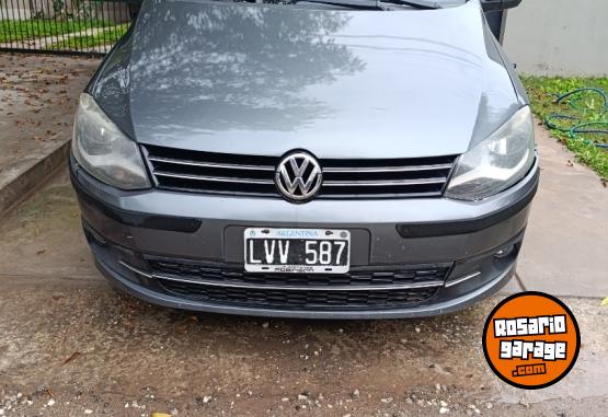 Autos - Volkswagen Suran highline 2012 GNC 201950Km - En Venta