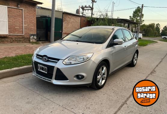 Autos - Ford Focus 2014 Nafta 128700Km - En Venta