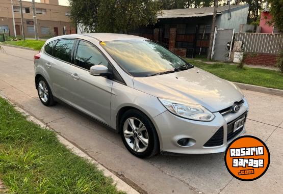 Autos - Ford Focus 2014 Nafta 128700Km - En Venta