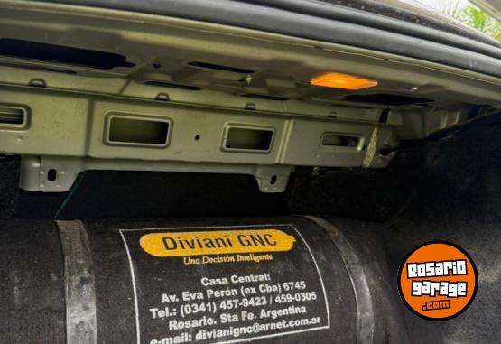 Autos - Fiat Grand Siena 2016 GNC 122500Km - En Venta