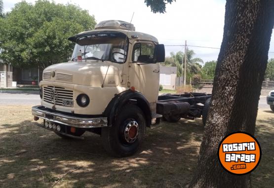 Camiones y Grúas - 1518 - En Venta