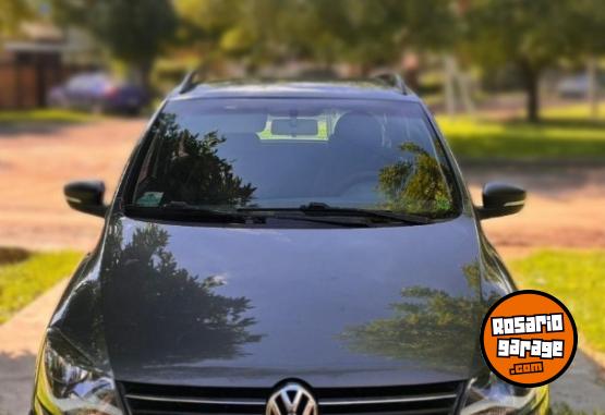 Autos - Volkswagen Suran 2014 Nafta 140000Km - En Venta