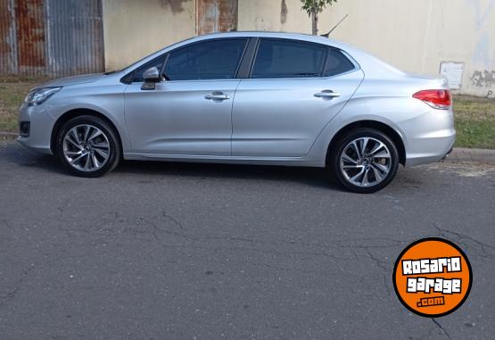 Autos - Citroen C4 lounge 2017 Nafta 85000Km - En Venta