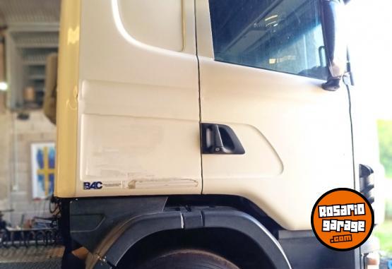 Camiones y Grúas - Vendo - En Venta