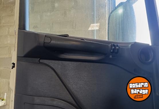 Camiones y Grúas - Vendo - En Venta