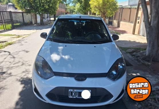Autos - Ford Fiesta Ambiente Plus 2012 Nafta 137000Km - En Venta