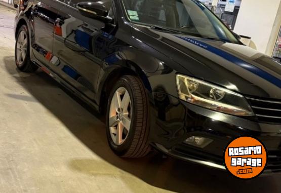 Autos - Volkswagen Vento 2.5 at 2016 Nafta 130000Km - En Venta