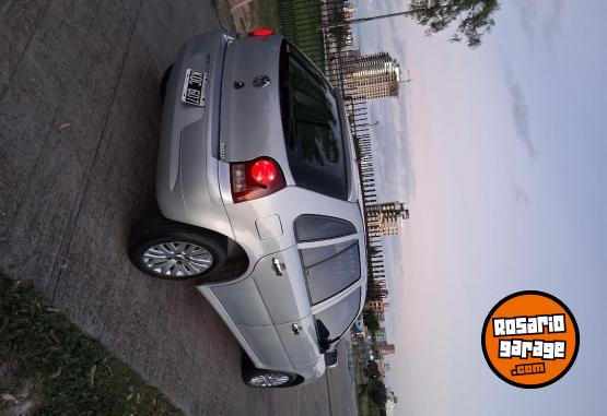 Autos - Volkswagen Gol 2011 Nafta 184000Km - En Venta