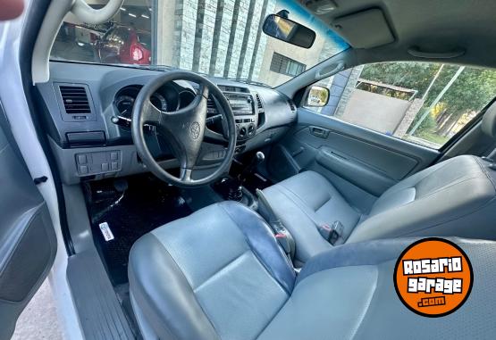 Autos - Toyota Hilux 2010 Diesel 256000Km - En Venta