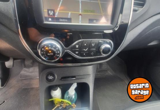 Autos - Renault Captur Intens 2.0 2017 GNC 134000Km - En Venta
