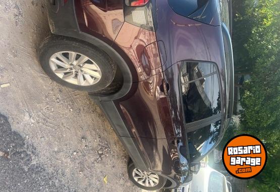 Autos - Volkswagen T cross trendline 1.6 2020 Nafta 45500Km - En Venta