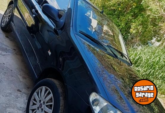 Autos - Fiat Siena 2012 Nafta 200000Km - En Venta