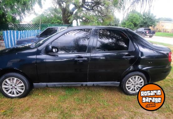 Autos - Fiat Siena 2012 Nafta 200000Km - En Venta