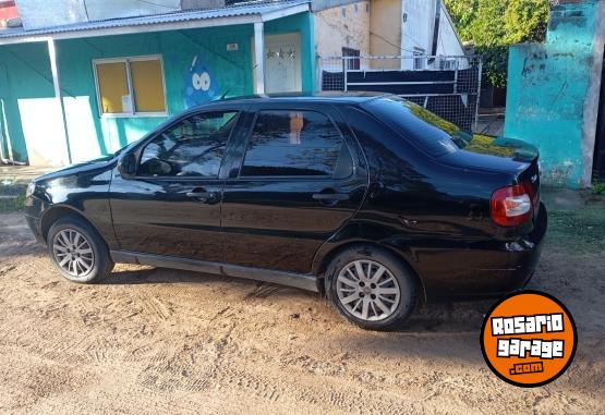 Autos - Fiat Siena 2012 Nafta 200000Km - En Venta