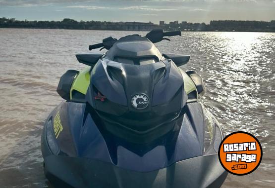 Embarcaciones - BRP Sea Doo RXT-X RS 300 2021 - En Venta