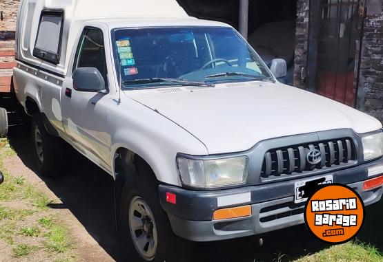 Camionetas - Toyota Hilux 2004 Diesel 560000Km - En Venta