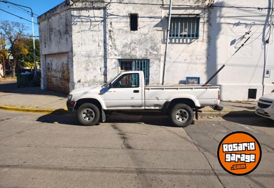 Camionetas - Toyota Hilux 2004 Diesel 560000Km - En Venta
