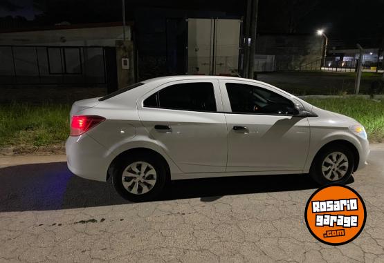 Autos - Chevrolet Joy 2017 Nafta 145000Km - En Venta