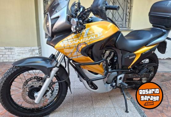 Motos - Honda 700 2008 Nafta 57800Km - En Venta