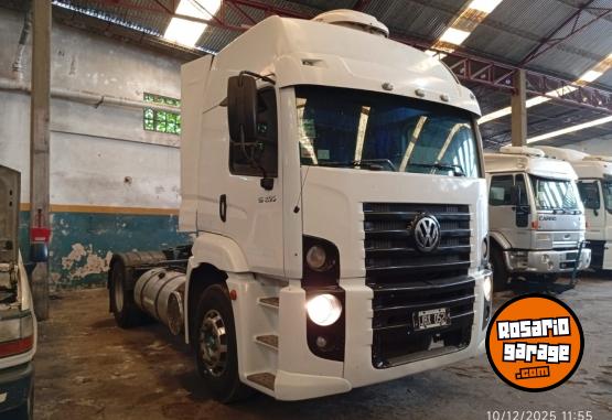 Camiones y Grúas - VOLKSWAGEN 19.320E - TRACTOR - CABINA DORMITORIO - 2010 - En Venta