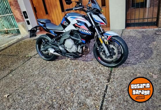 Motos - CF 650 NK 2023 Nafta 11000Km - En Venta