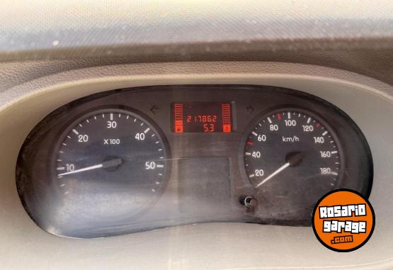 Utilitarios - Renault ph3 dci 120 2011 Diesel 217000Km - En Venta