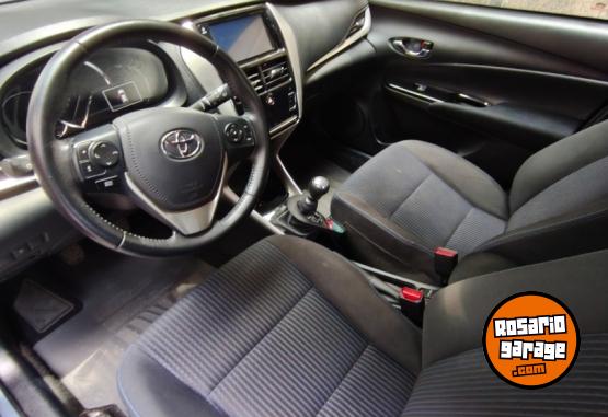 Autos - Toyota Yaris 2021 Nafta 65000Km - En Venta