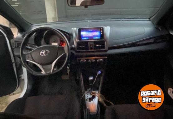 Autos - Toyota Yaris S 2017 Nafta 103000Km - En Venta