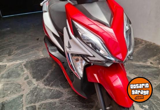 Motos - Honda elite 2022 Nafta 15000Km - En Venta