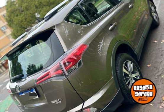 Autos - Toyota Rav4 2016 Nafta 193000Km - En Venta