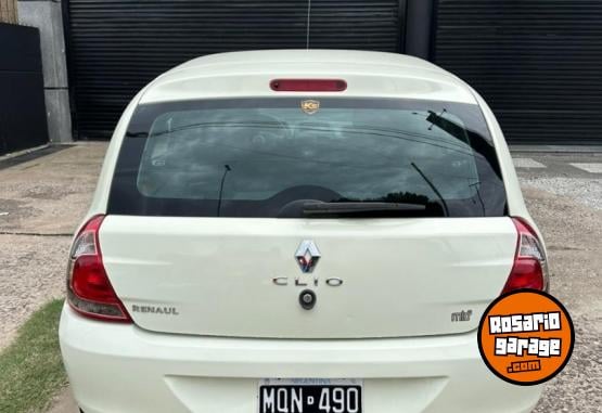 Autos - Renault clio mio 2013 Nafta 150000Km - En Venta