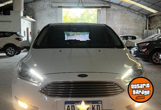 Autos - Ford Focus 3  TITANIUM 2018 Nafta 122000Km - En Venta