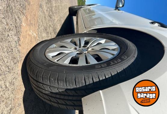 Autos - Volkswagen Gol trend 2016 Nafta 130000Km - En Venta