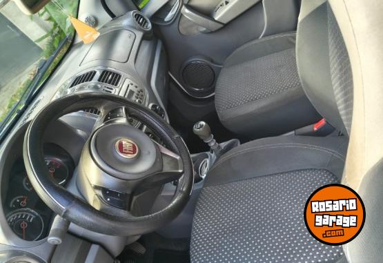 Autos - Fiat Grand siena 2014 GNC 220000Km - En Venta